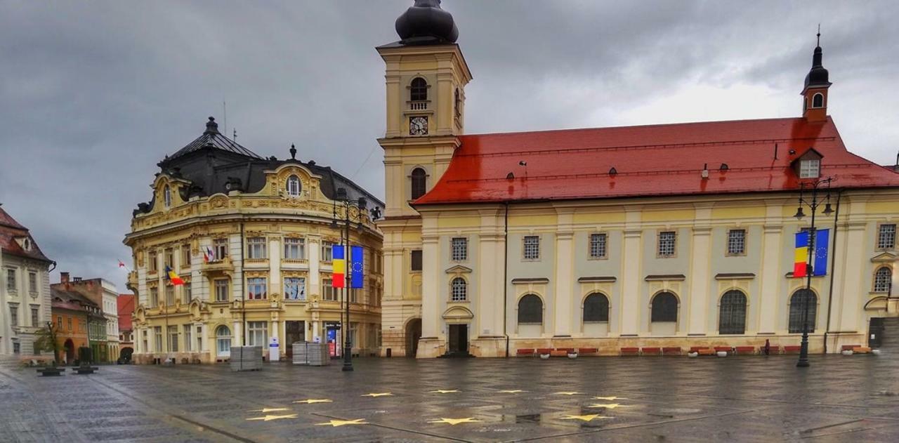 Bruk Central Apartament Appartement Sibiu Buitenkant foto